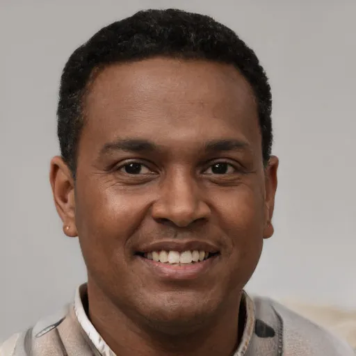 Reviewer Headshot