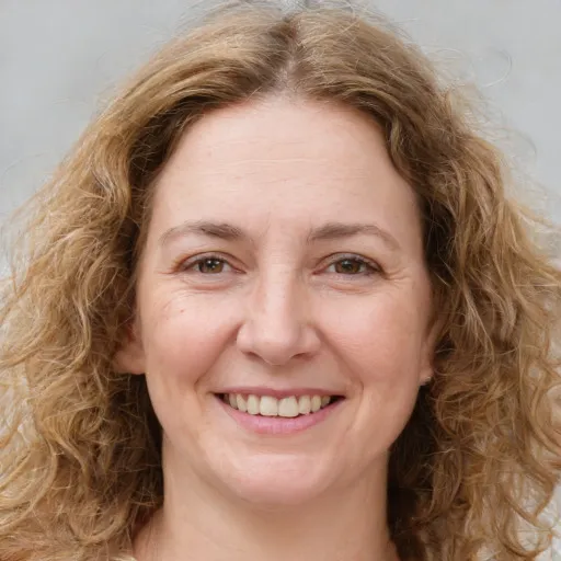 Reviewer Headshot